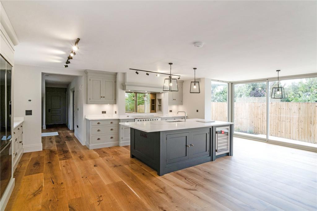 Noverton Lane, Prestbury, Cheltenham, Gloucestershire, GL52 4 bed detached house for sale £