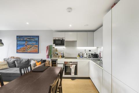 2 bedroom apartment for sale, City Wharf London N1