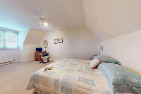 27 Williton Close, Northampton, NN3 3BG