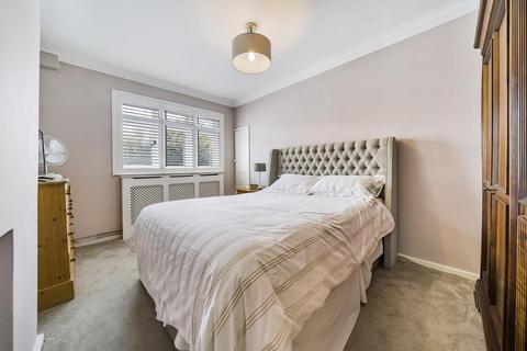 13 Mina Road, London, SW19 3AU