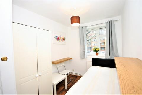 3 bedroom maisonette for sale, Wyllen Close, E1 4HQ