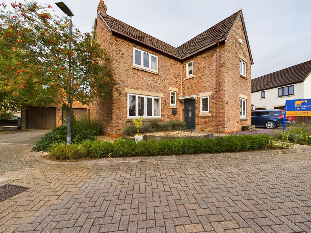 Court View, Stonehouse, Gloucestershire, GL10 4 bed detached house for sale £475,000