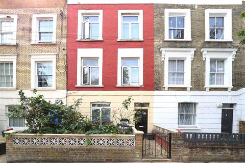4 bedroom terraced house for sale - Axminster Road, London