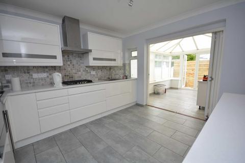 3 bedroom detached bungalow for sale - Clive Road, Ramsgate
