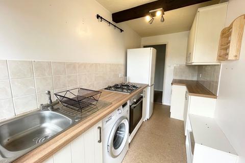 2 bedroom terraced house to rent, Lane Top, Linthwaite, Huddersfield, West Yorkshire, UK, HD7
