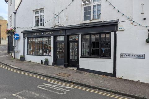 Retail property (high street) to rent, 4 Castle Street, Guildford, GU1 3UW