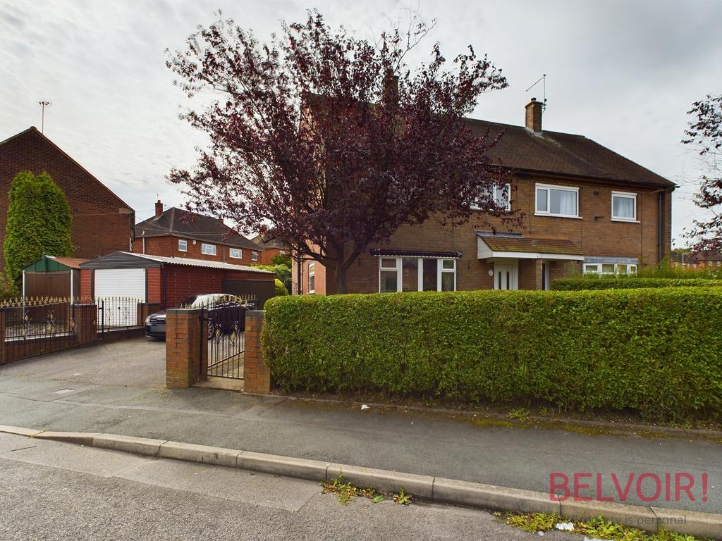 Wentworth Grove, Sneyd Green, StokeonTrent, ST1 3 bed semidetached