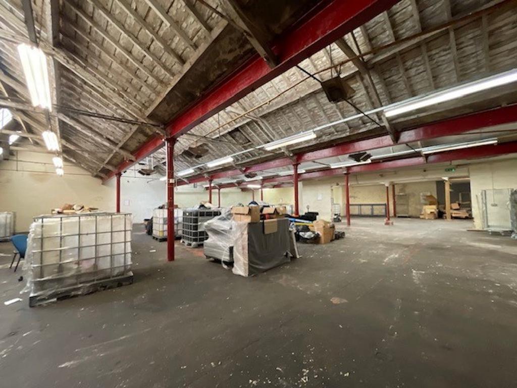 Warehouse1.jpg