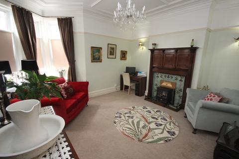 4 bedroom semi-detached house for sale, The Avenue, Whitley Bay, Tyne and Wear, NE26  3PH