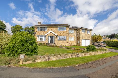 5 bedroom detached house for sale, The Fairway, Fixby, HD2 2HU