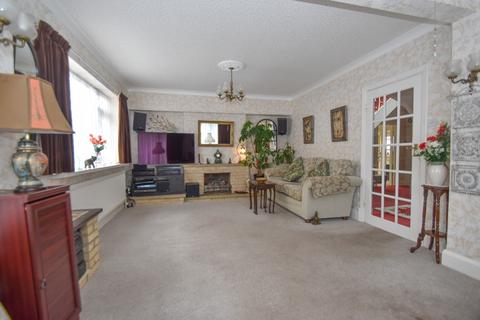 4 bedroom detached house for sale, Drummond Road, Skegness, PE25