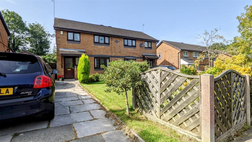 Yewdale, Skelmersdale WN8 3 bed semidetached house for sale £175,000