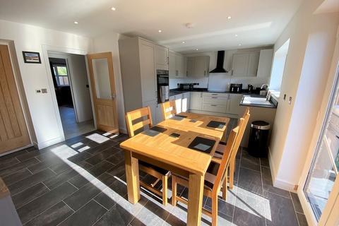 Parkstone House Gull Road, Guyhirn, Wisbech, PE13 4ER