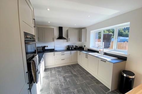 Parkstone House Gull Road, Guyhirn, Wisbech, PE13 4ER