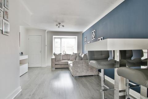 3 Cranberry Way, Hull, HU4 7AQ