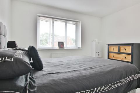 3 Cranberry Way, Hull, HU4 7AQ