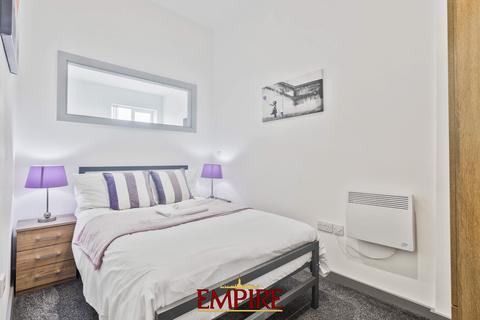 1 bedroom flat for sale - Oak Court, Brierley Hill, Dudley, DY5 1LG