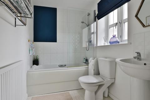 39 Attringham Park, Kingswood, Hull, HU7 3GL