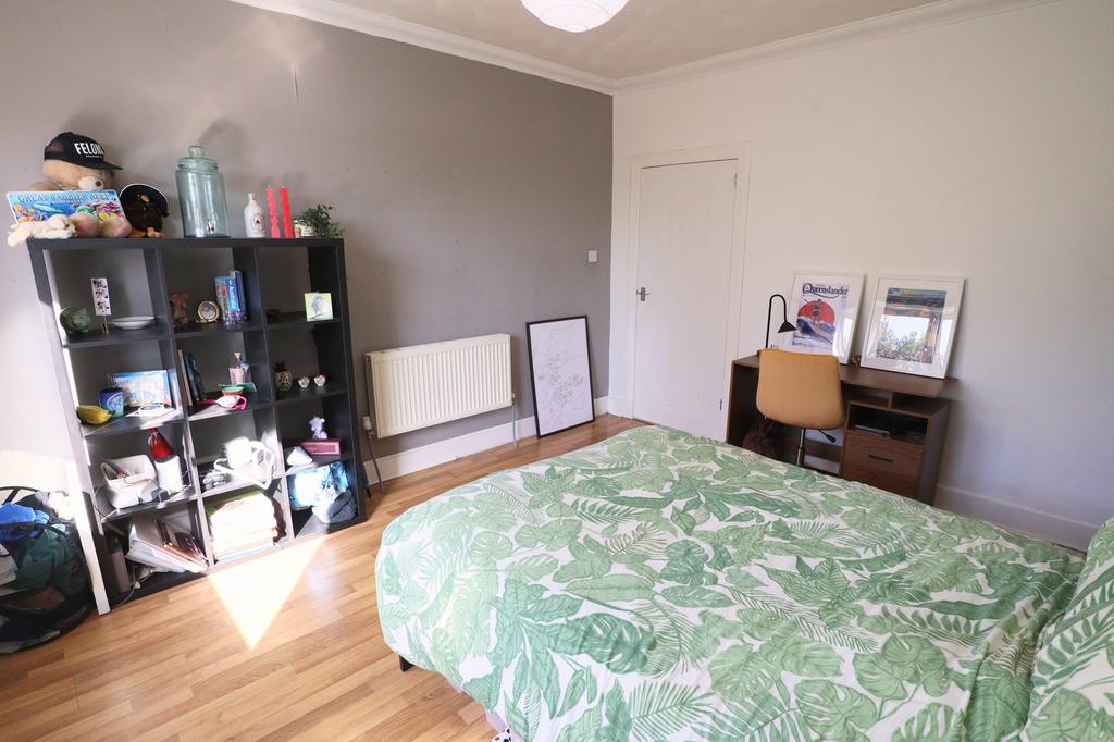 Bedroom 3 (2)