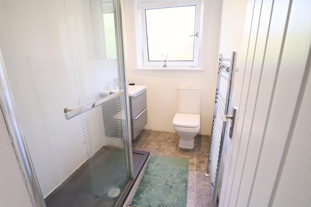 Shower-room 1