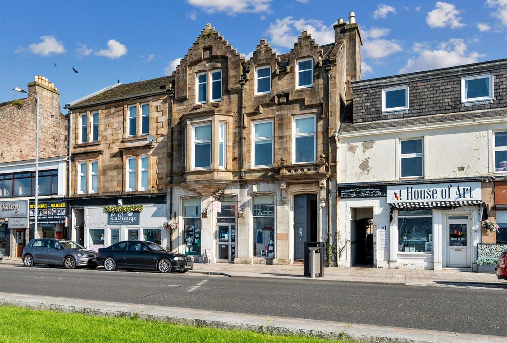 West Clyde Street, Helensburgh... 2 bed apartment - £175,000