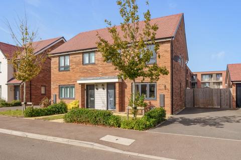 4 Moore Gardens, Wootton, Bedford, MK43 9RQ