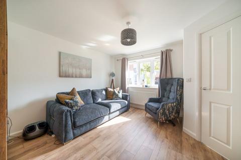 4 Moore Gardens, Wootton, Bedford, MK43 9RQ