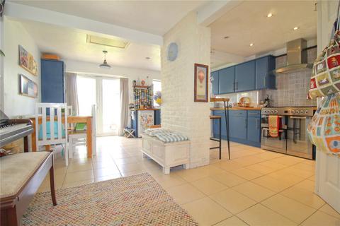 34 Westmead Crescent, Trowbridge, BA14 0LY