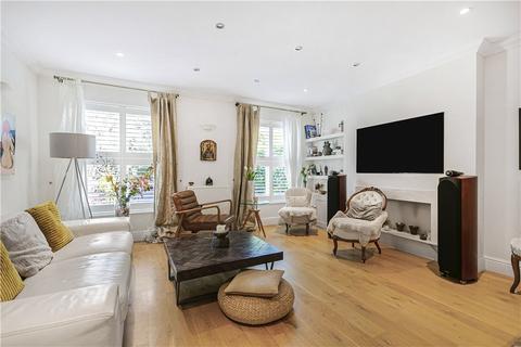 3 bedroom end of terrace house to rent, Brooks Road, London, W4