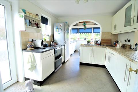3 bedroom detached house for sale - Heads Farm Close, Bournemouth, BH10