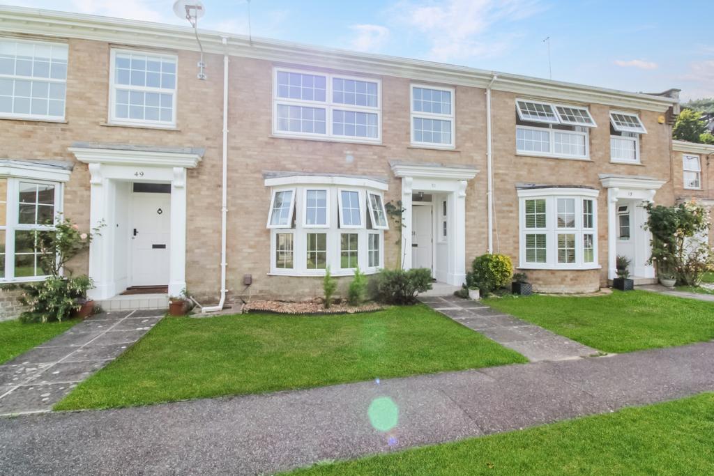 Copeland Drive, Poole 3 bed terraced house £1,900 pcm (£438 pw)