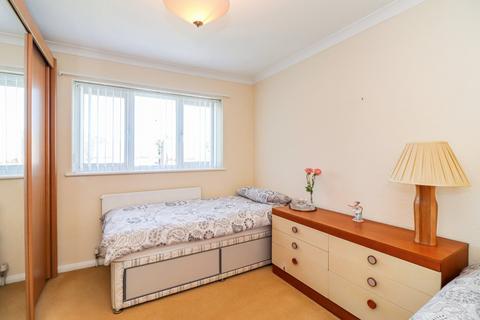 10 Comet Close, Leavesden, Watford, WD25 7AW