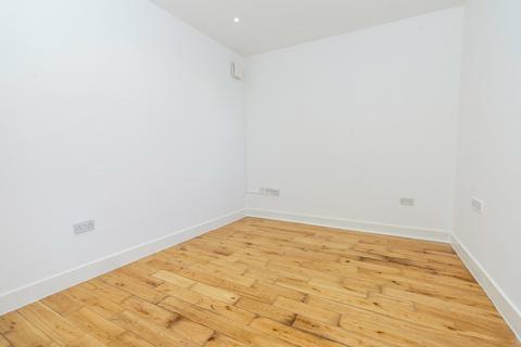 1 bedroom apartment to rent, Eagle Wharf Road, Islington, London, N1
