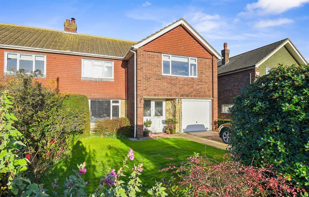 Summerfield Avenue, Tankerton, Whitstable 4 bed semidetached house for