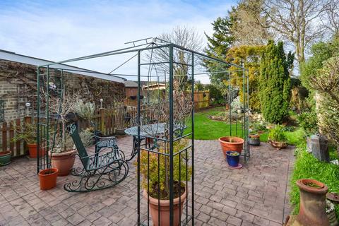 19 Chanctonbury Chase, Seasalter, Whitstable, CT5 4SS