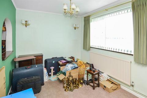 19 Chanctonbury Chase, Seasalter, Whitstable, CT5 4SS