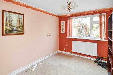 19 Chanctonbury Chase, Seasalter, Whitstable, CT5 4SS