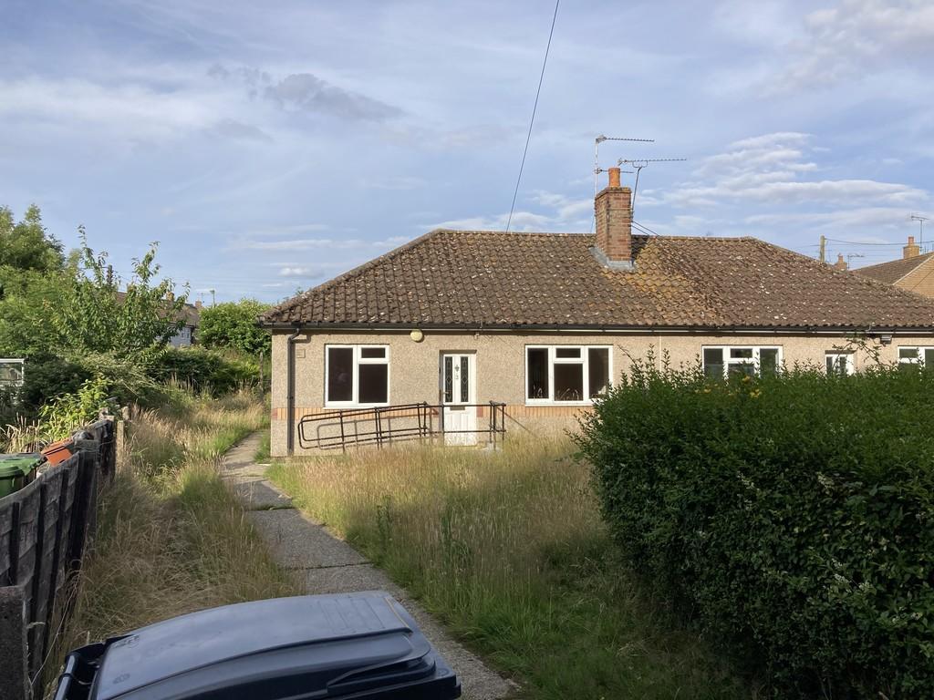 Fakenham, Norfolk 2 bed semidetached bungalow for sale £80,000
