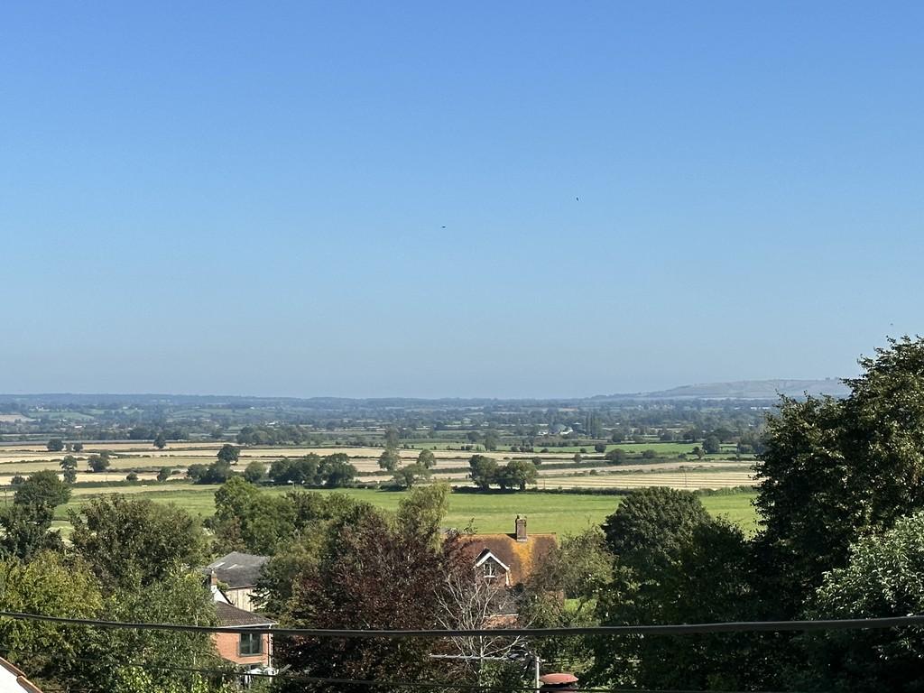 Charlton Hill, Edington 3 bed detached house for sale £370,000