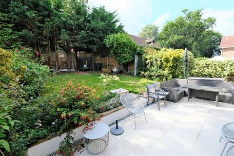 31 Masefield View, Orpington, BR6 8PH