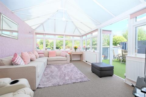 45 Avalon Road, Orpington, BR6 9AX