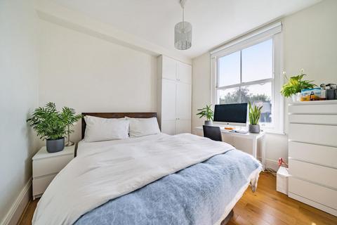 1 bedroom flat for sale, Coningham Road, Shepherds Bush