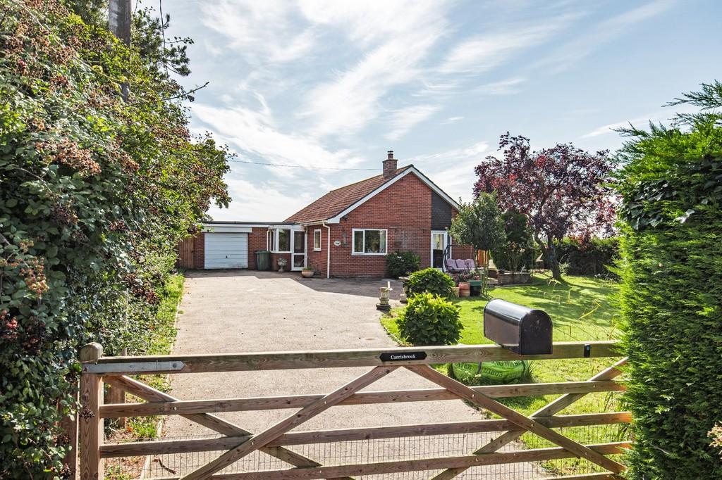Barnham Broom 2 bed detached bungalow for sale £350,000