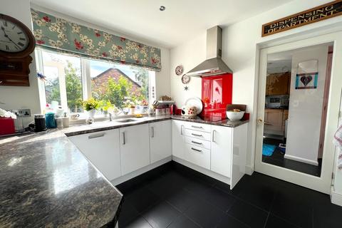 11 Jennet Croft, Wetheral, Carlisle, CA4 8JJ