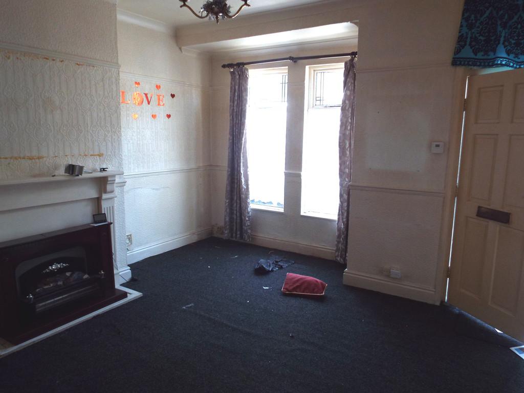 Hardy Street, Hull 2 bed terraced house for sale £87,500