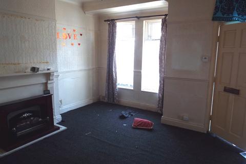 2 bedroom terraced house for sale, Hardy Street, Hull