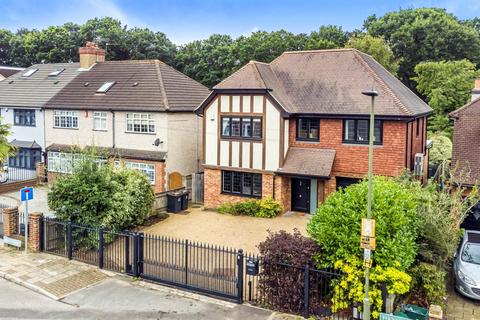 6 bedroom detached house for sale - Hayes Chase, West Wickham, BR4