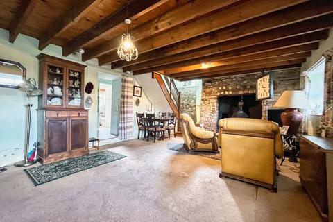 undefined, Ivy Cottage, Llangadog, Carmarthenshire, SA19 9BU