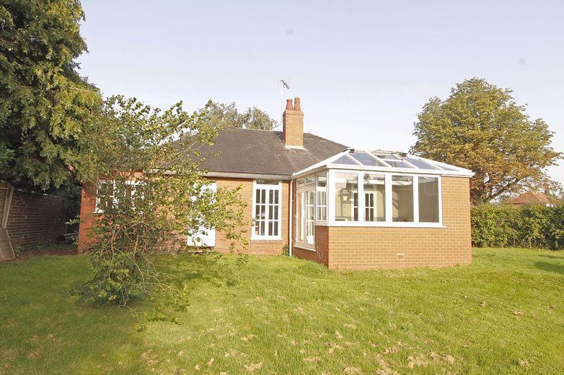 Middlewood Road, Higher Poynton 3 bed detached bungalow £500,000
