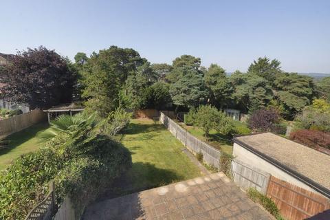 18 Deakin Leas, Tonbridge, TN9 2JU